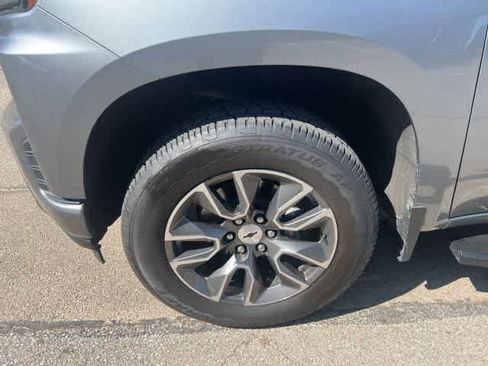 Used 2019 Chevrolet Silverado 1500 RST image 11