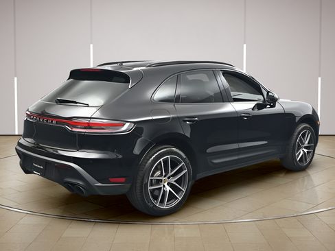 New 2026 Porsche Macan AWD/4WD image 24