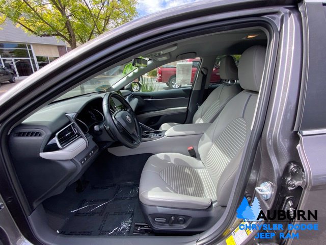 Used 2023 Toyota Camry SE FWD image 24