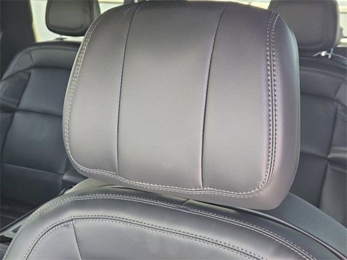 New 2025 Lincoln Navigator L Reserve w/ Jet Appearance Package image 14