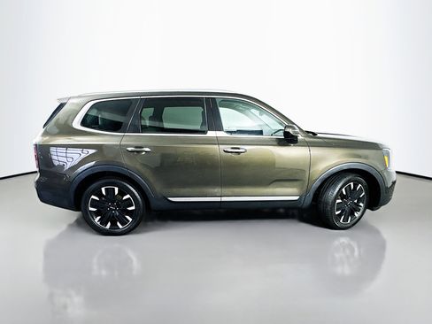 Used 2024 Kia Telluride SX Prestige image 8