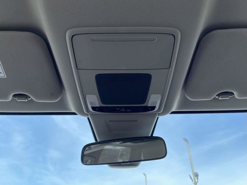 Used 2023 Honda CR-V LX image 12