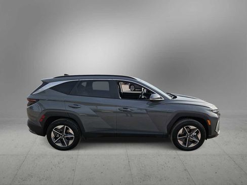 New 2025 Hyundai Tucson SEL image 9