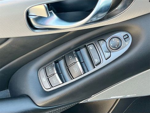 Used 2023 INFINITI Q50 Luxe image 17