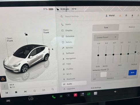 Used 2022 Tesla Model Y Long Range AWD/4WD image 49