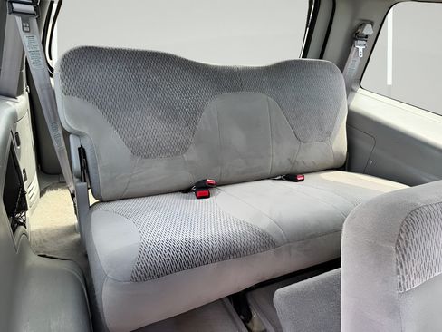 Used 1998 Ford Expedition XLT AWD/4WD image 15