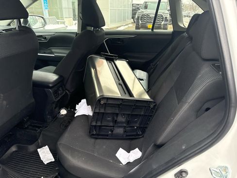 Certified 2024 Toyota RAV4 LE image 8