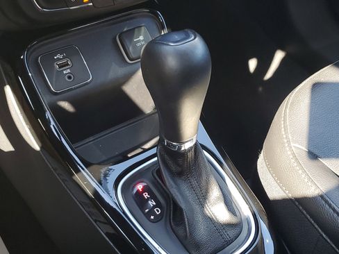 Used 2021 Jeep Compass Latitude image 31