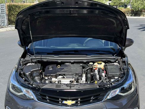 Used 2017 Chevrolet Cruze LT w/ RS Package FWD image 71