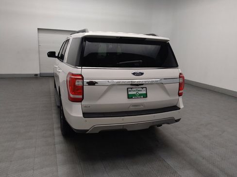 Used 2018 Ford Expedition XLT image 6