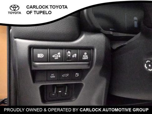 Used 2024 Toyota Land Cruiser image 19