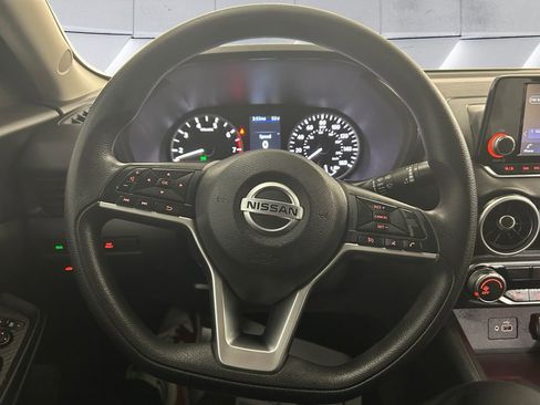 Used 2022 Nissan Sentra S w/ Trunk Package image 9