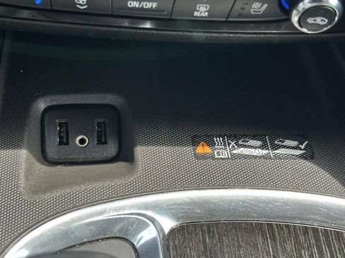 Used 2019 Buick Enclave Avenir w/ Avenir Technology Package FWD image 29