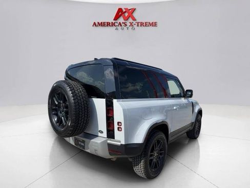 Used 2021 Land Rover Defender 90 AWD/4WD image 6