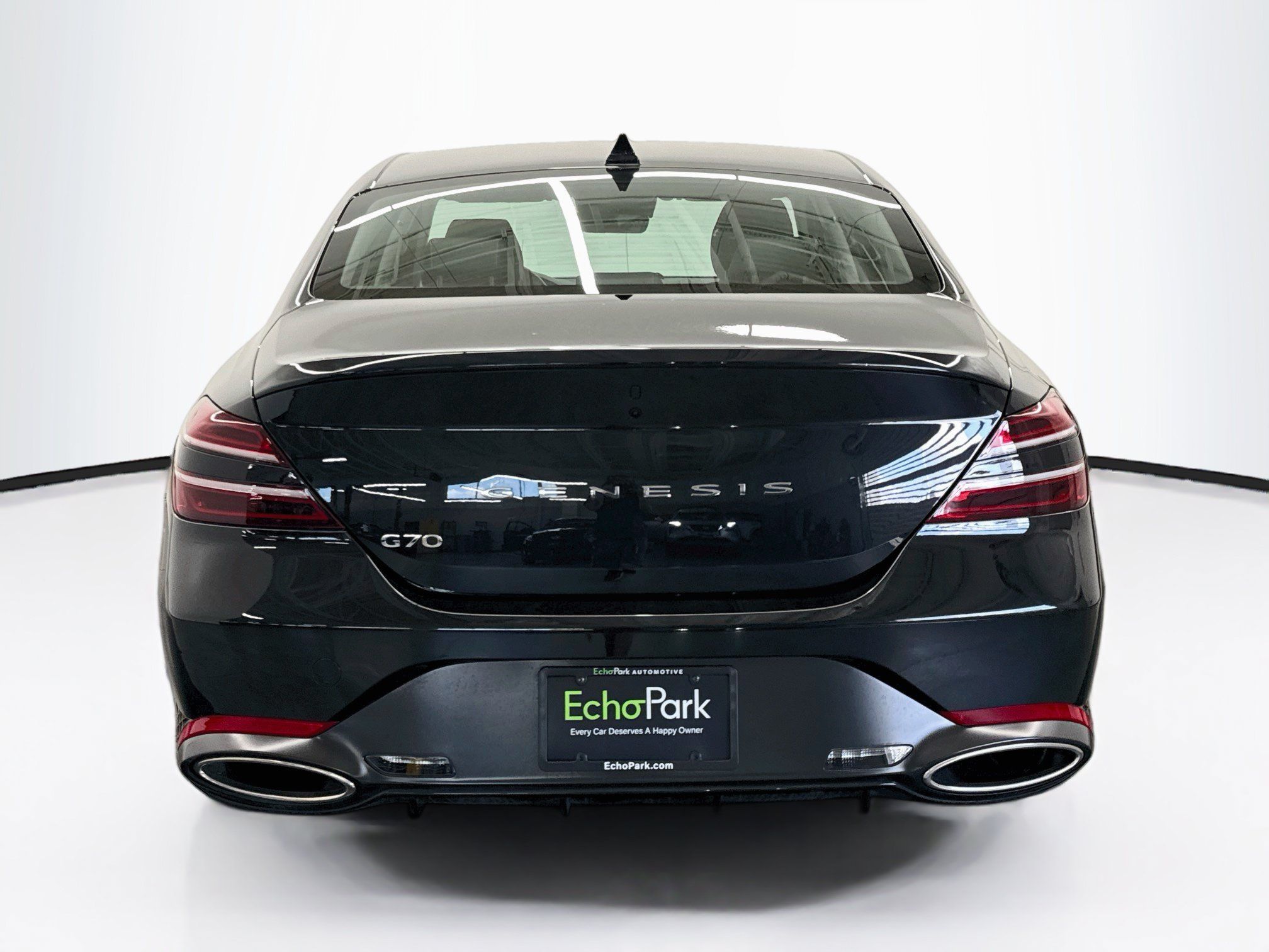 Used 2026 Genesis G70 2.5T RWD image 7