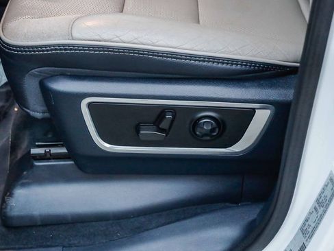 Used 2023 RAM 1500 Limited image 23