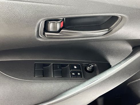 Used 2026 Toyota Corolla LE FWD image 17