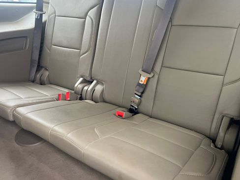Used 2019 Chevrolet Tahoe LT AWD/4WD image 12