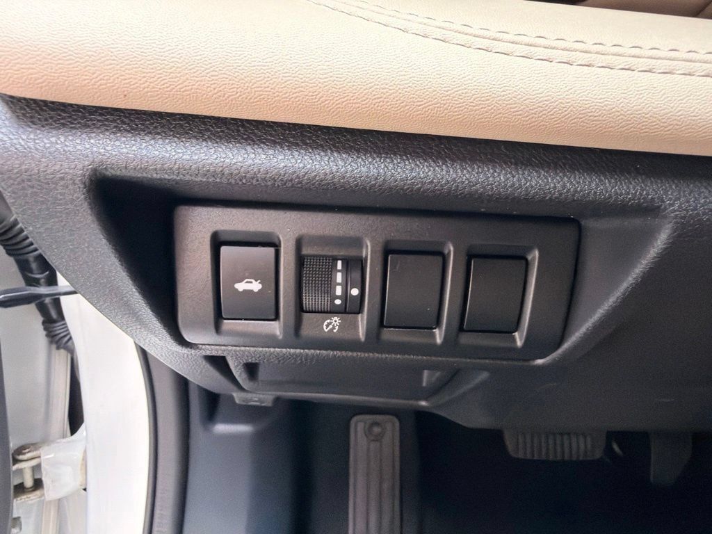 Used 2024 Subaru Legacy Limited AWD/4WD image 28