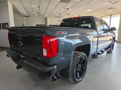 Used 2017 Chevrolet Silverado 1500 LTZ Z71 w/ LTZ Plus Package AWD/4WD image 7
