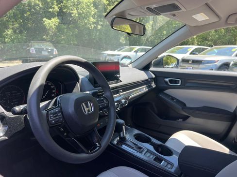 Used 2023 Honda Civic LX image 15