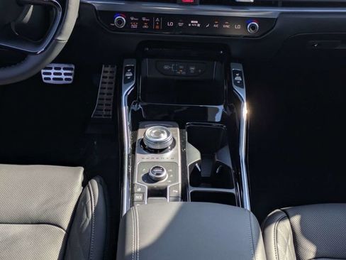 New 2026 Kia Sorento SX Prestige AWD/4WD image 18