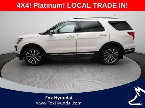 Used 2018 Ford Explorer Platinum AWD/4WD image 25