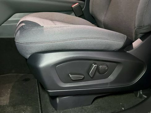 New 2026 Ford Explorer Active AWD/4WD image 15