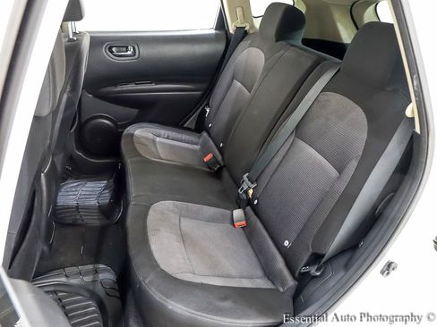Used 2013 Nissan Rogue SV AWD/4WD image 15