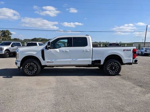 New 2026 Ford F350 Platinum w/ FX4 Off-Road Package image 7