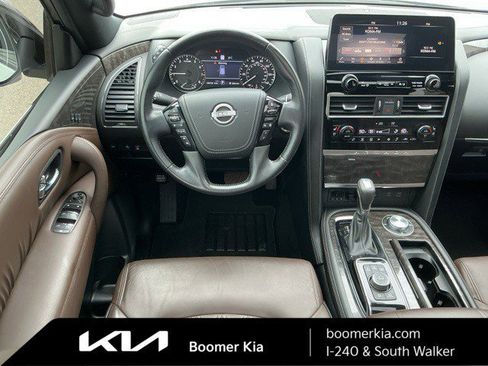 Used 2022 Nissan Armada Platinum image 15