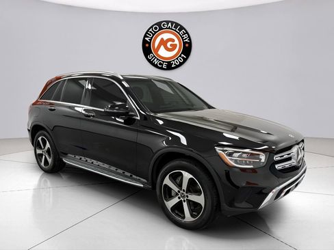 Used 2021 Mercedes-Benz GLC 300 image 1