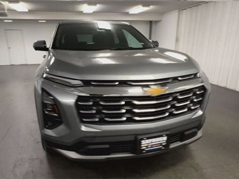 New 2026 Chevrolet Equinox LT w/ Safety and Technology Package image 3