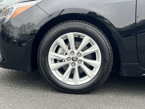 Used 2025 Toyota Corolla SE image 10