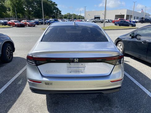 Used 2023 Honda Accord LX image 19