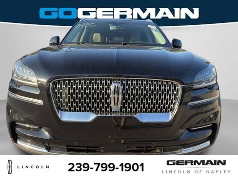 Used 2024 Lincoln Aviator AWD w/ Premium Package image 9