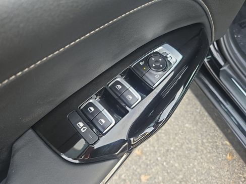 Used 2025 Kia K5 GT-Line image 12