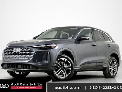 Used 2025 Audi Q5 Premium w/ 19" Wheel Package