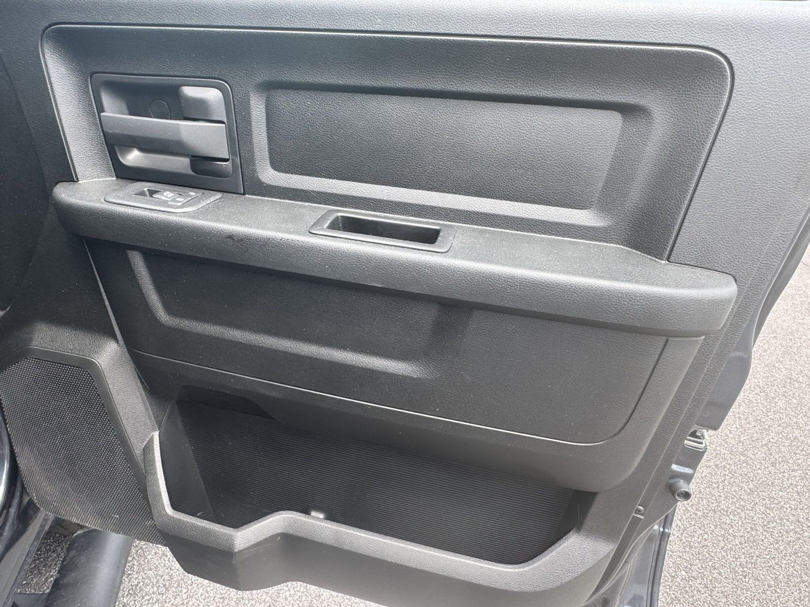Certified 2025 RAM 2500 Tradesman AWD/4WD image 15