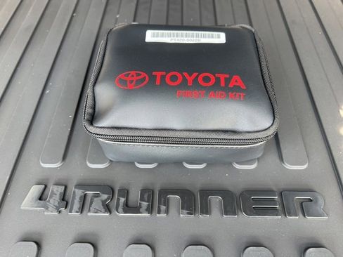 New 2026 Toyota 4Runner Limited image 18