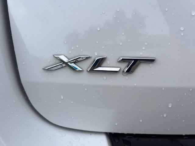 Used 2023 Ford Explorer XLT w/ Equipment Group 202A AWD/4WD image 41