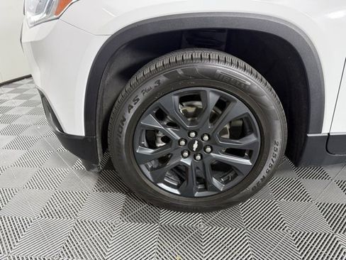 Used 2021 Chevrolet Traverse RS image 10