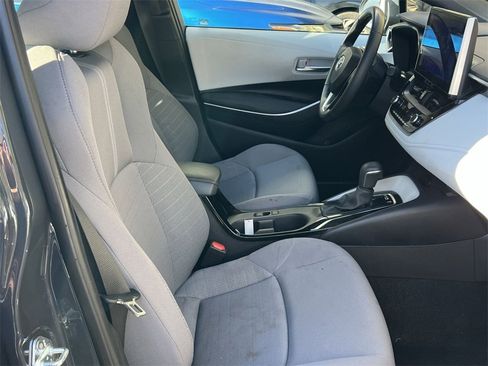 Used 2025 Toyota Corolla SE image 26