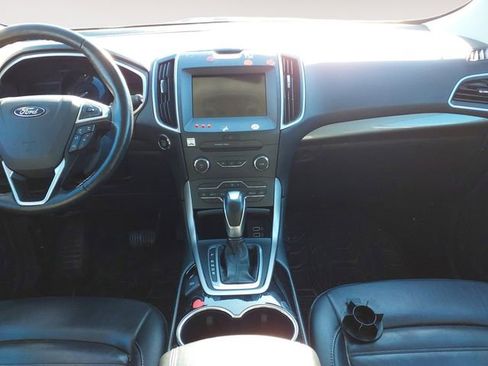 Used 2016 Ford Edge SEL w/ Equipment Group 201A AWD/4WD image 11