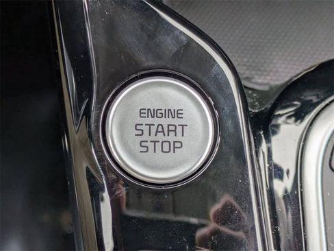 Used 2024 Kia Soul EX image 35