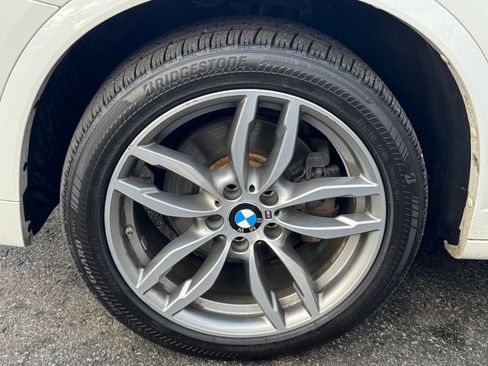 Used 2017 BMW X3 xDrive28i image 38