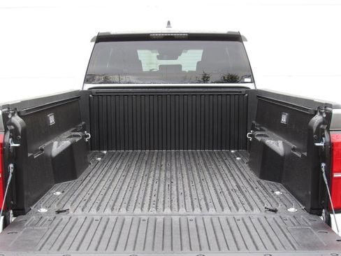 New 2026 Toyota Tacoma SR5 AWD/4WD image 8