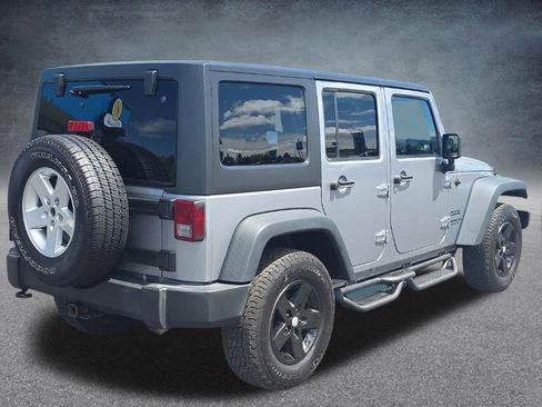 Used 2017 Jeep Wrangler Unlimited Sport w/ Quick Order Package 24S AWD/4WD image 8