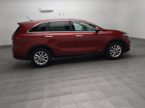Used 2020 Kia Sorento LX AWD/4WD image 10