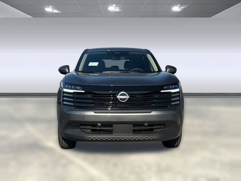 Used 2025 Nissan Kicks SV image 5